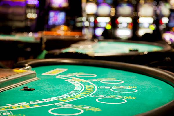 How Account Features Influence online casino Singapore Usage