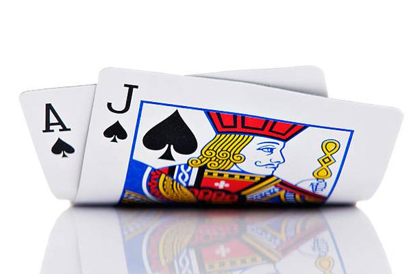 Discover Poker Games through the best online casino Singapore for Casino Fans